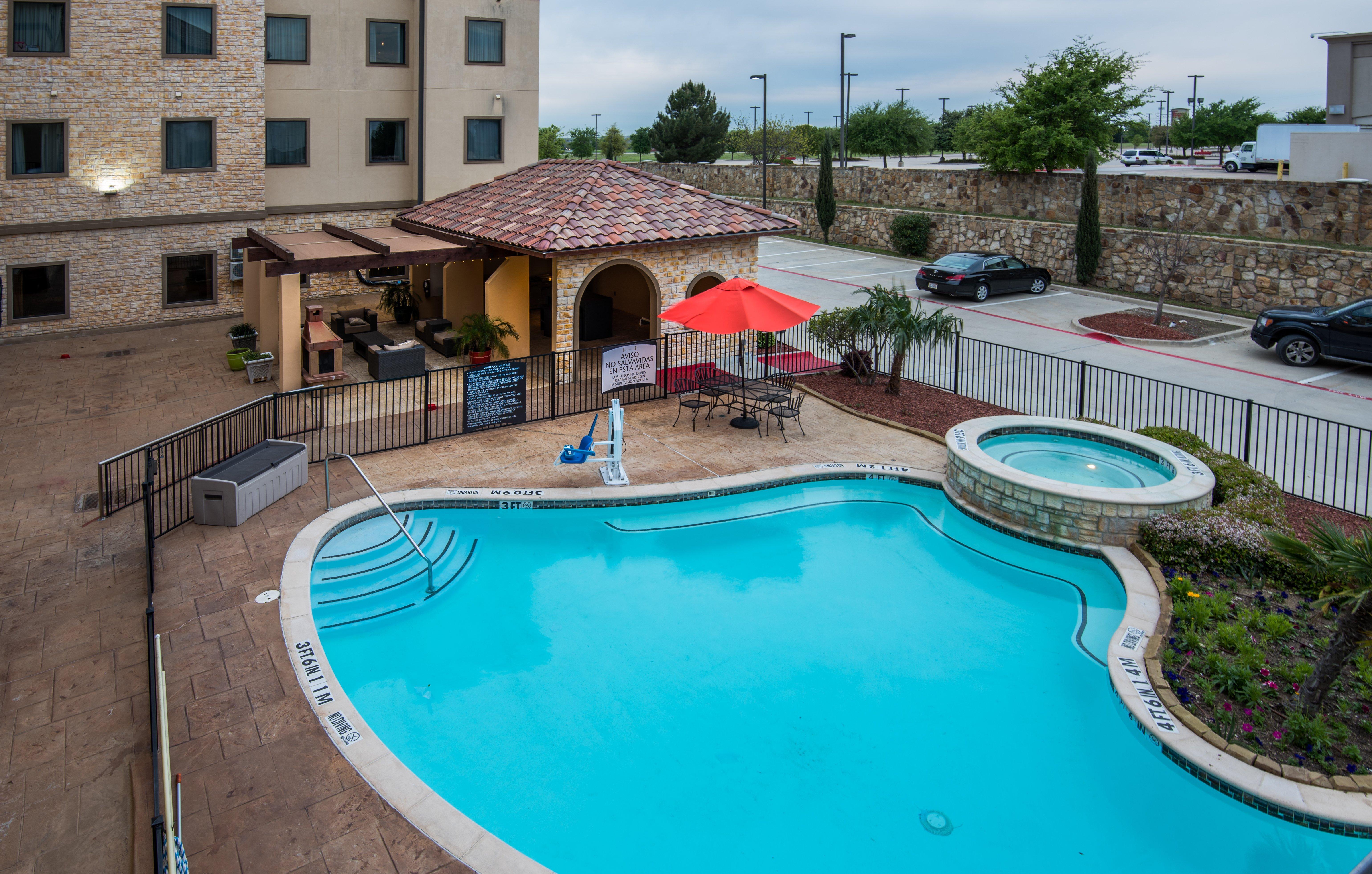 Staybridge Suites Dfw Airport North By Ihg Ирвинг Экстерьер фото